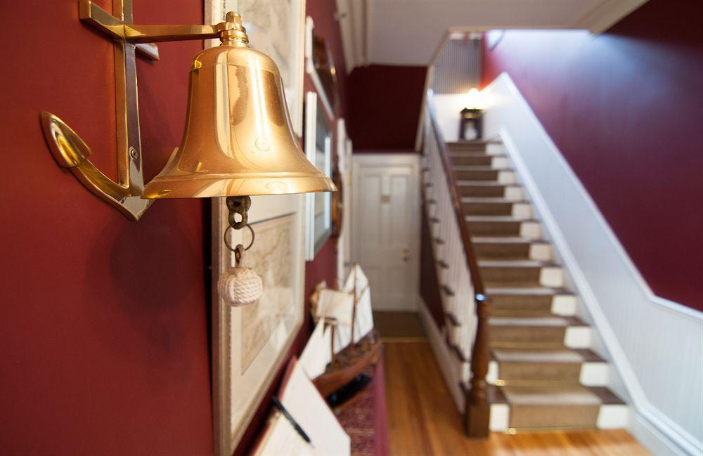 Shipwright Inn Charlottetown Bagian luar foto