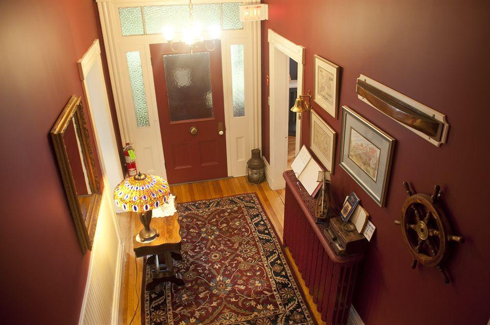 Shipwright Inn Charlottetown Bagian luar foto