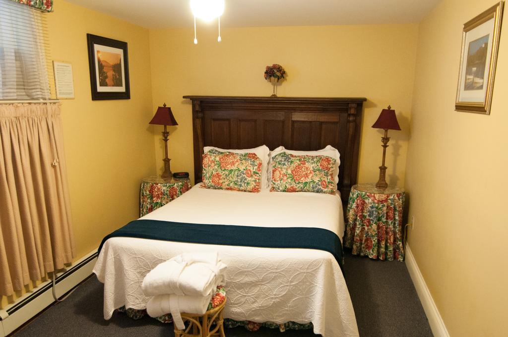 Shipwright Inn Charlottetown Bagian luar foto