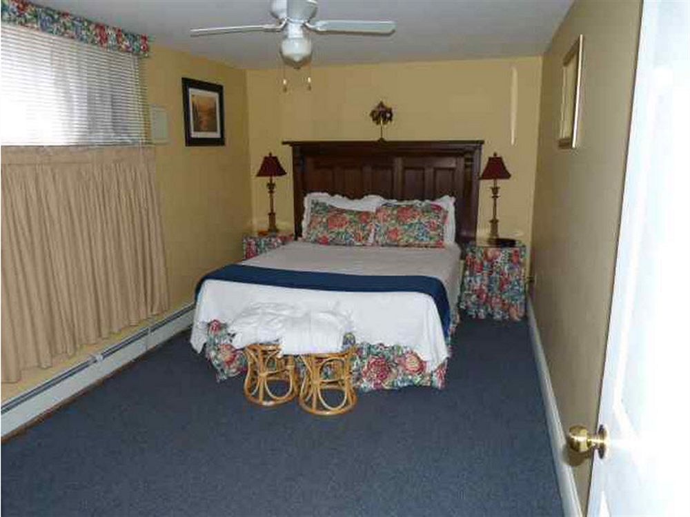 Shipwright Inn Charlottetown Bagian luar foto
