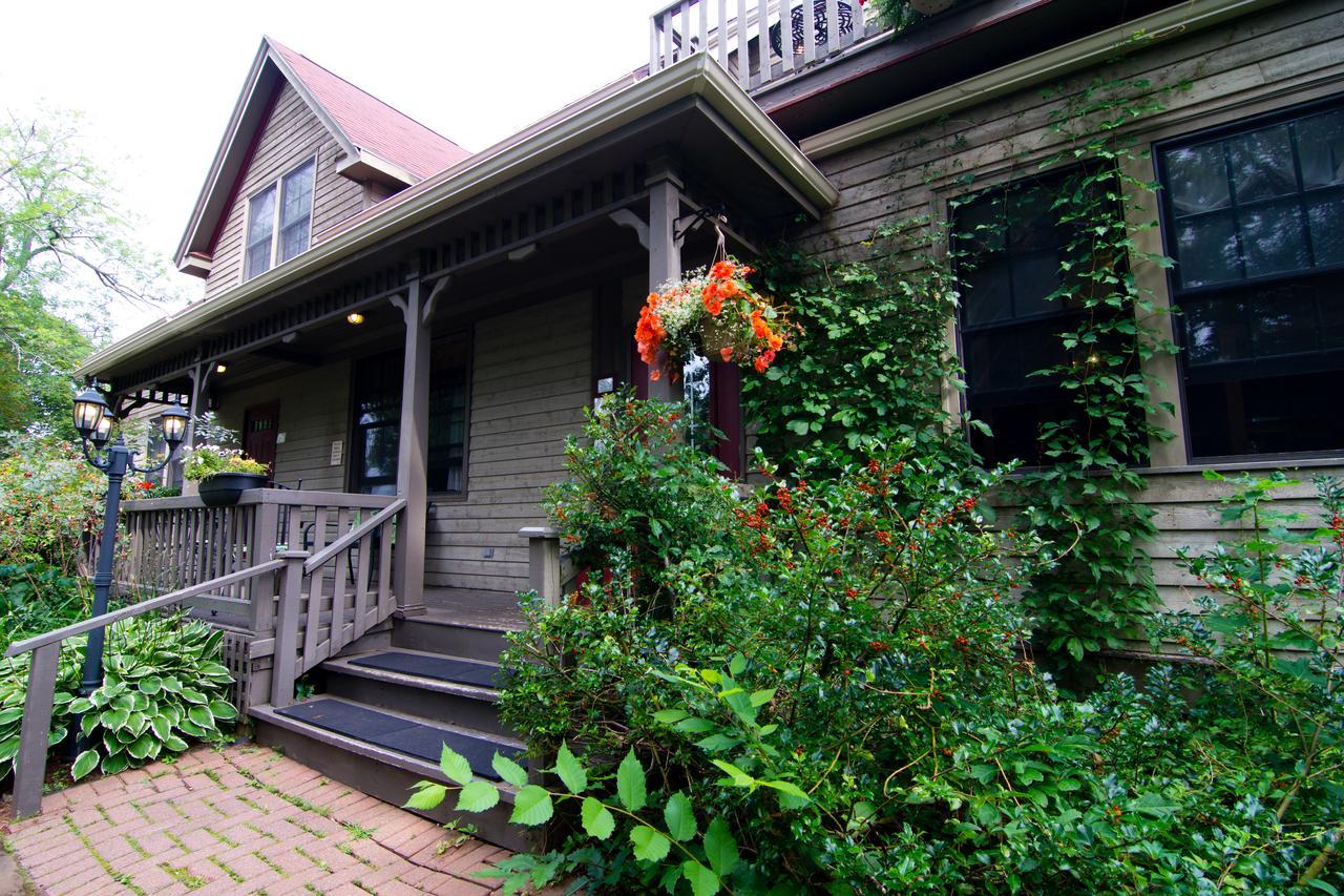 Shipwright Inn Charlottetown Bagian luar foto